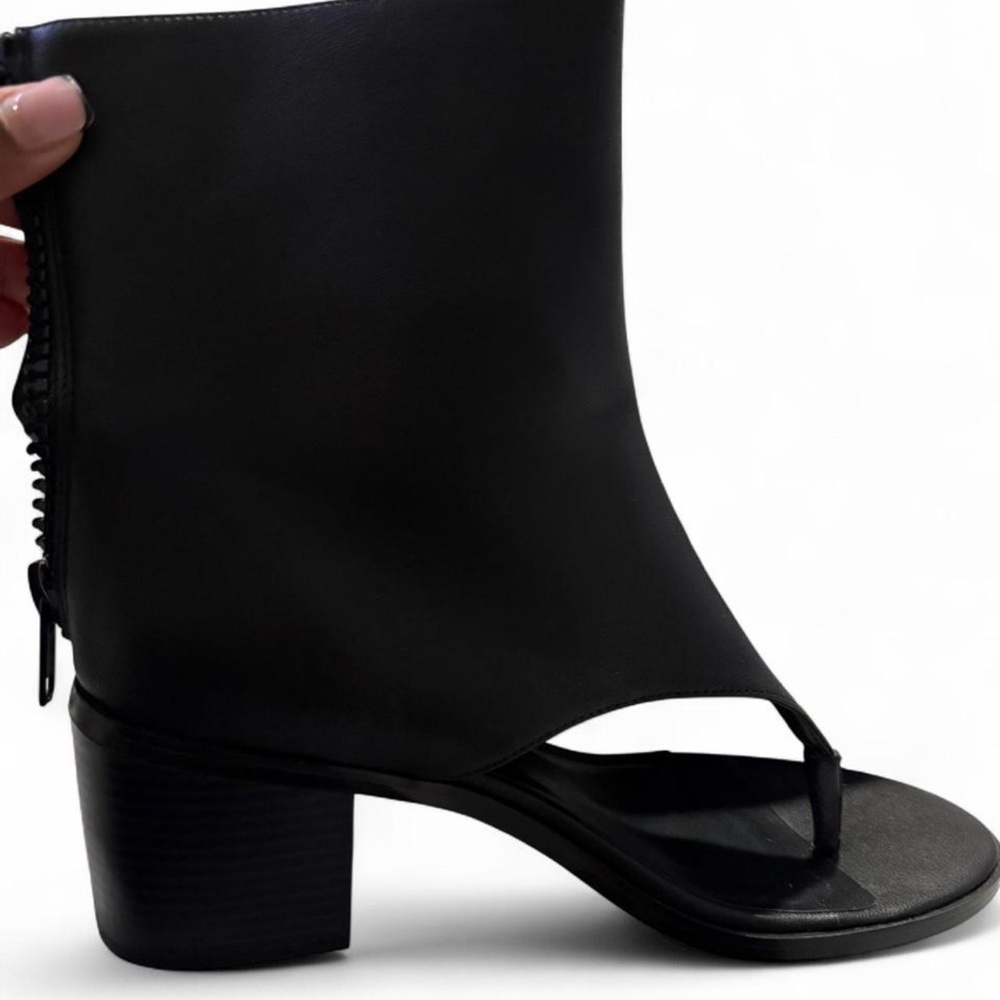 Chic Black Women's Heeled Boots
